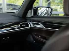BMW 7-Serie thumbnail 29