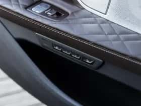 BMW 7-Serie thumbnail 30