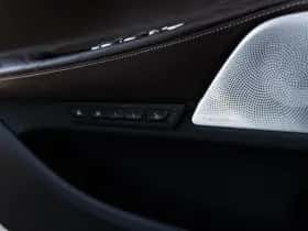 BMW 7-Serie thumbnail 40