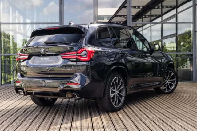 BMW X3 (2023) thumbnail 6