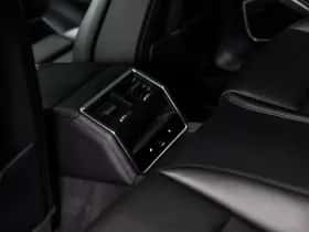 Porsche Panamera thumbnail 16