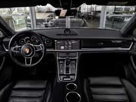 Porsche Panamera thumbnail 17