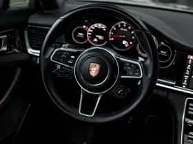 Porsche Panamera thumbnail 18