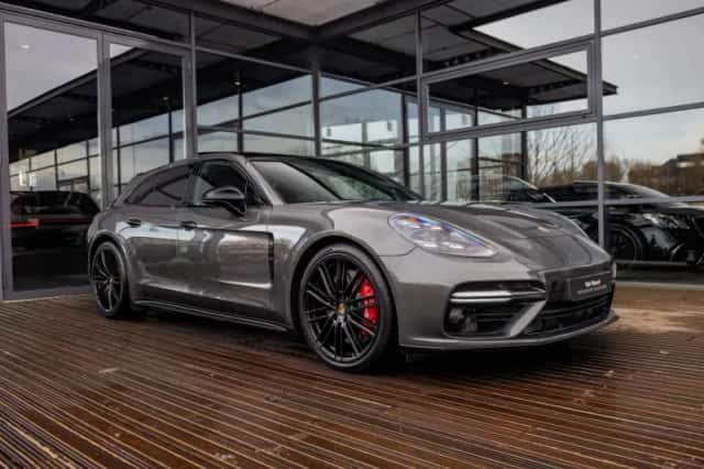 Porsche Panamera (2018) thumbnail 3