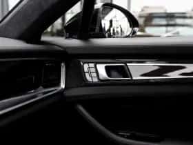 Porsche Panamera thumbnail 51