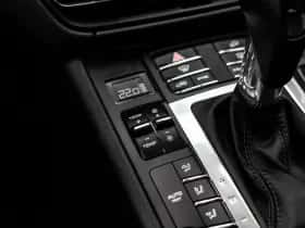 Porsche Macan thumbnail 11