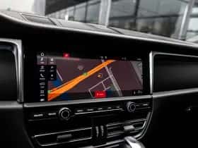 Porsche Macan thumbnail 17