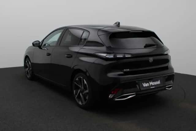 Peugeot 308 (2022) thumbnail 2