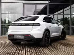 Porsche Macan (2025) thumbnail 6