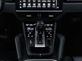 Porsche Cayenne thumbnail 17
