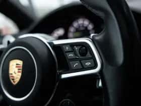 Porsche Cayenne thumbnail 30