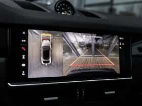 Porsche Cayenne thumbnail 36