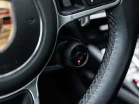 Porsche Cayenne thumbnail 44