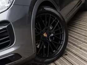 Porsche Cayenne thumbnail 52