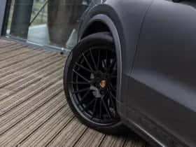 Porsche Cayenne thumbnail 7