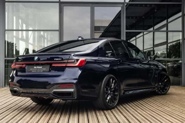 BMW 7-Serie (2021) thumbnail 6