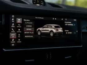 Porsche Cayenne thumbnail 35