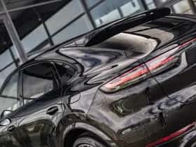 Porsche Cayenne thumbnail 37