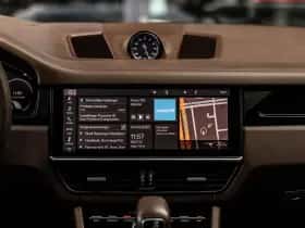 Porsche Cayenne thumbnail 40