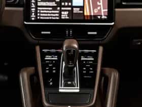 Porsche Cayenne thumbnail 41