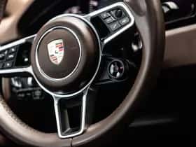 Porsche Cayenne thumbnail 43