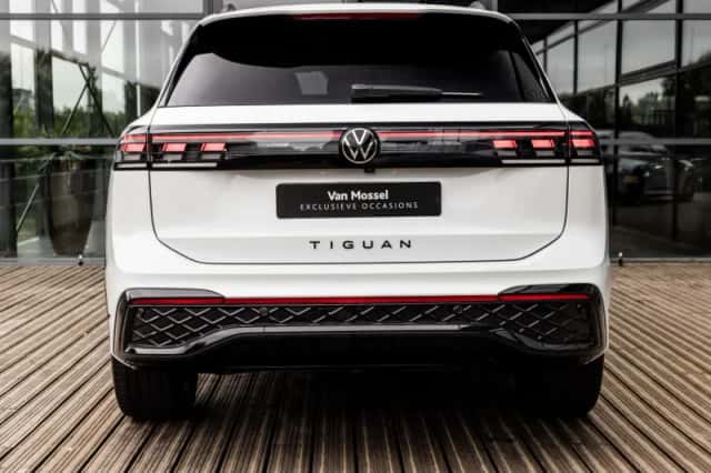 Volkswagen Tiguan (2025) thumbnail 5