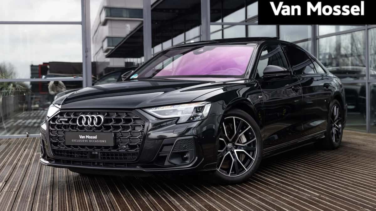 Audi A8 — foto 1