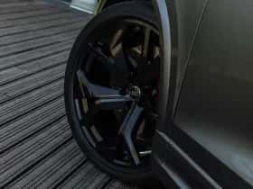 Audi RSQ8 thumbnail 11