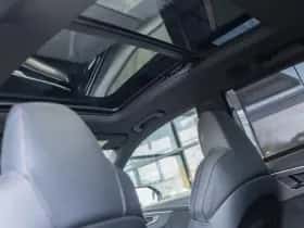 Audi RSQ8 thumbnail 17