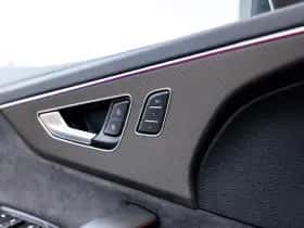 Audi RSQ8 thumbnail 30