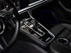Porsche Panamera thumbnail 36