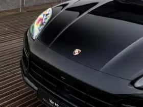 Porsche Cayenne thumbnail 11