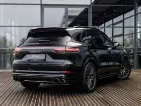 Porsche Cayenne thumbnail 5