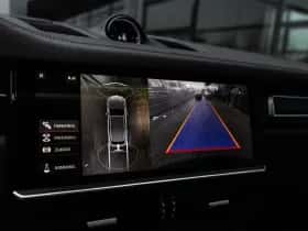 Porsche Cayenne thumbnail 45