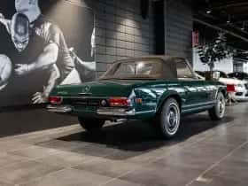 Mercedes-Benz SL-Klasse thumbnail 3