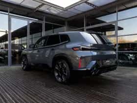 BMW XM thumbnail 9