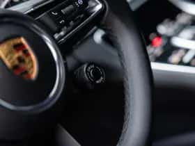 Porsche Panamera thumbnail 27