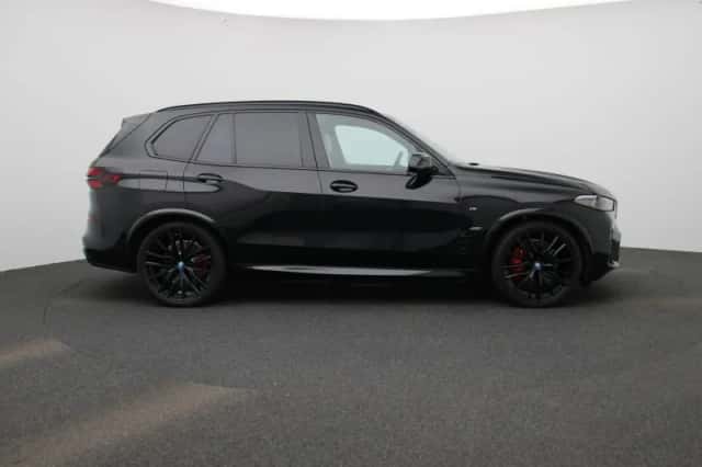 BMW X5 (2025) thumbnail 6