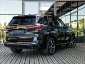 BMW X5 thumbnail 2