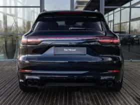 Porsche Cayenne thumbnail 5