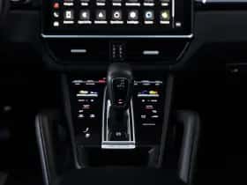 Porsche Cayenne thumbnail 43