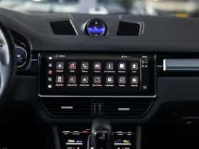 Porsche Cayenne thumbnail 44