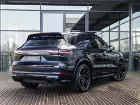 Porsche Cayenne thumbnail 6