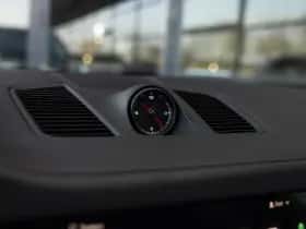 Porsche Cayenne thumbnail 10