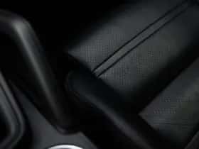 Porsche Cayenne thumbnail 30