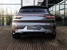 Porsche Cayenne thumbnail 5