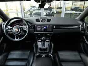 Porsche Cayenne thumbnail 9