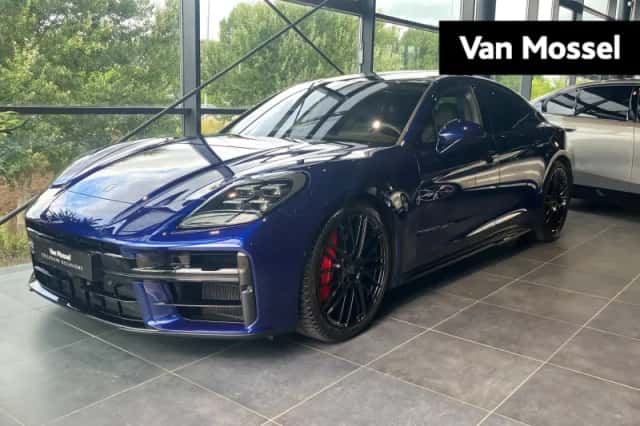 Porsche Panamera (2024) thumbnail 1
