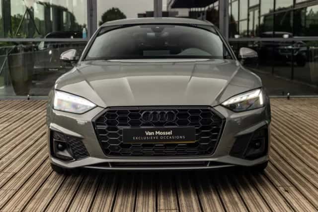Audi A5 (2024) thumbnail 2
