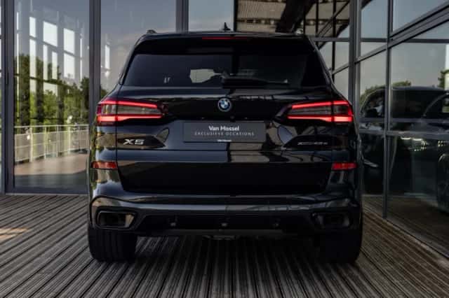 BMW X5 (2023) thumbnail 6